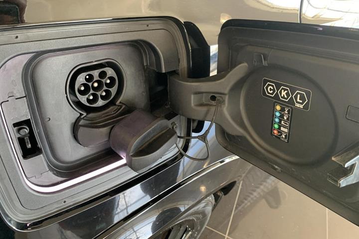 Sort BMW i3s fra 2022