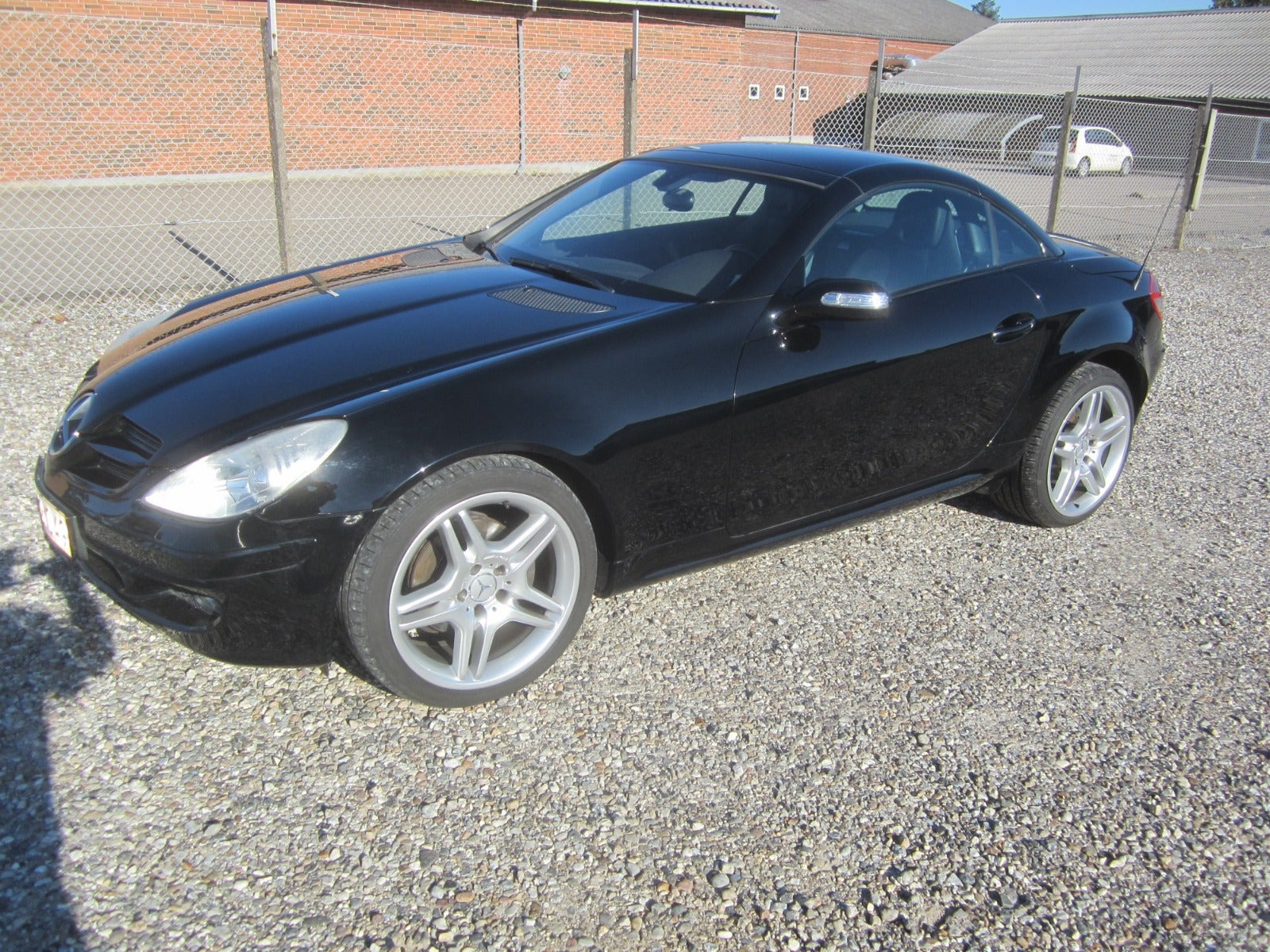 Sort Mercedes SLK280 fra 2005