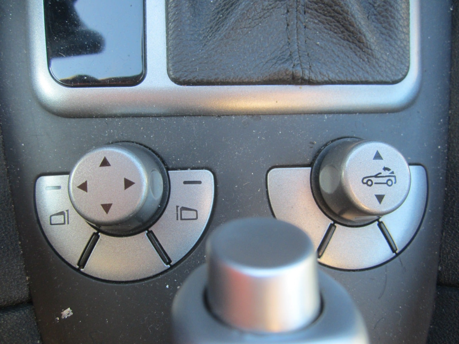 Sort Mercedes SLK280 fra 2005