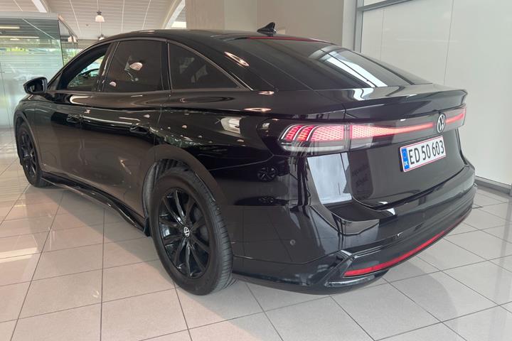 Sort VW ID.7 fra 2024