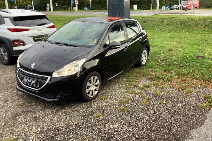 undefined Peugeot 208 fra 2014