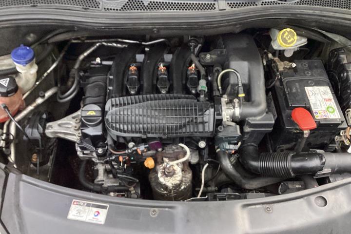 undefined Peugeot 208 fra 2014