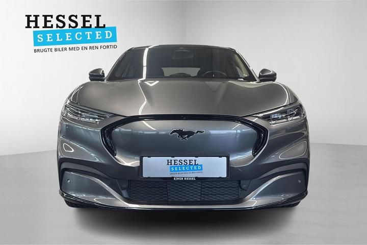 Grå Ford Mustang Mach-E fra 2021