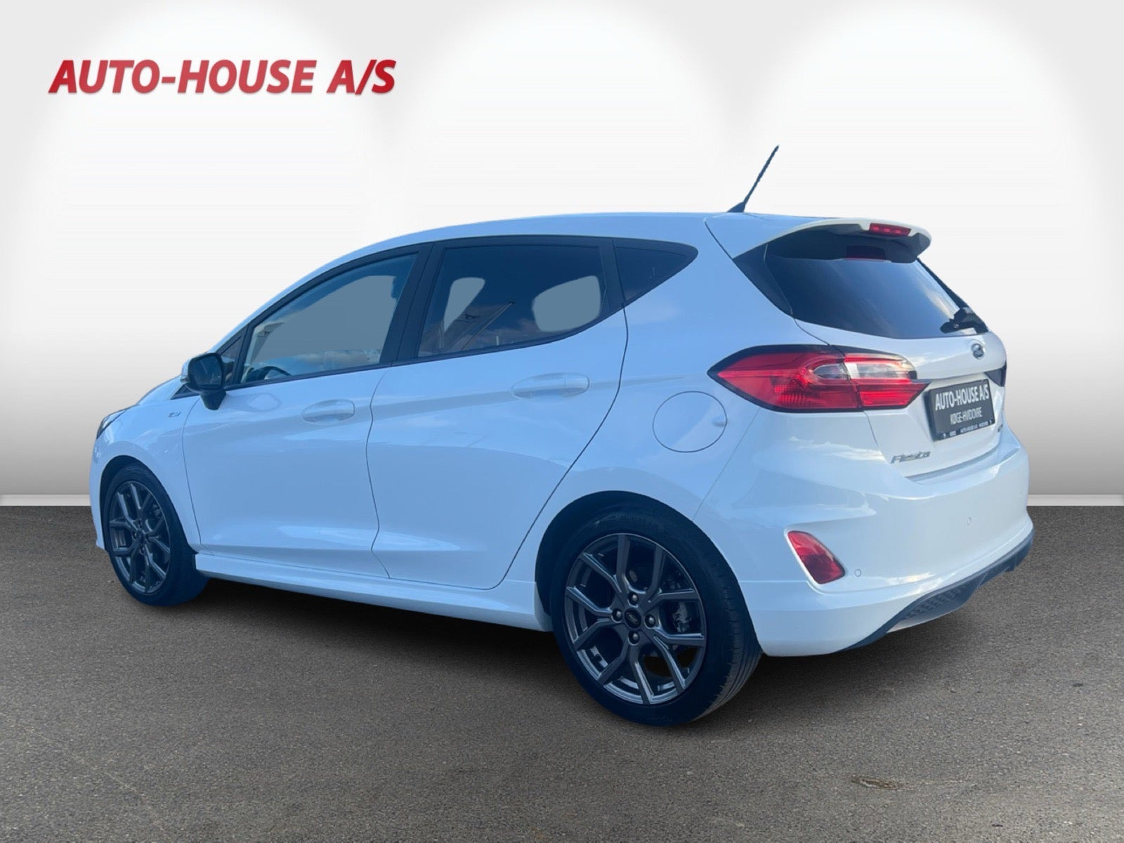 Hvid Ford Fiesta fra 2022