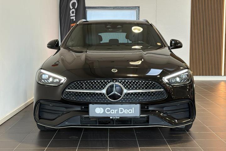 Sort Mercedes C300 e fra 2022