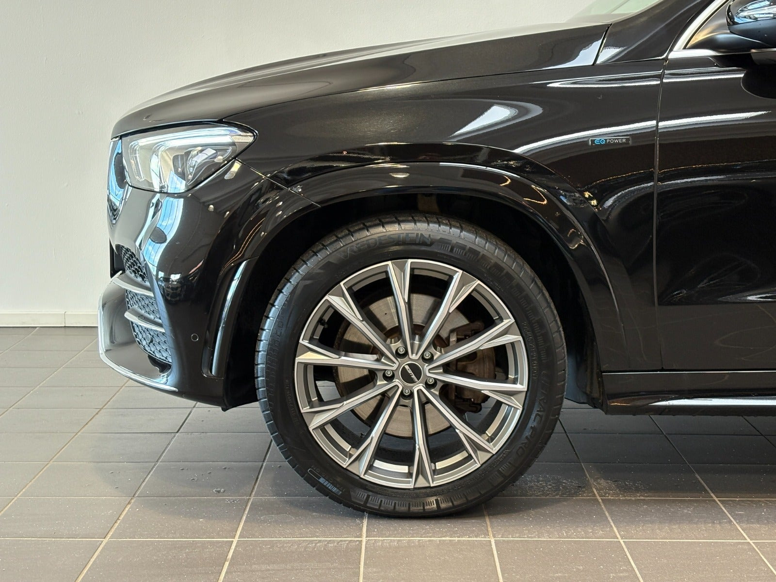 Sort Mercedes GLE350 e fra 2021