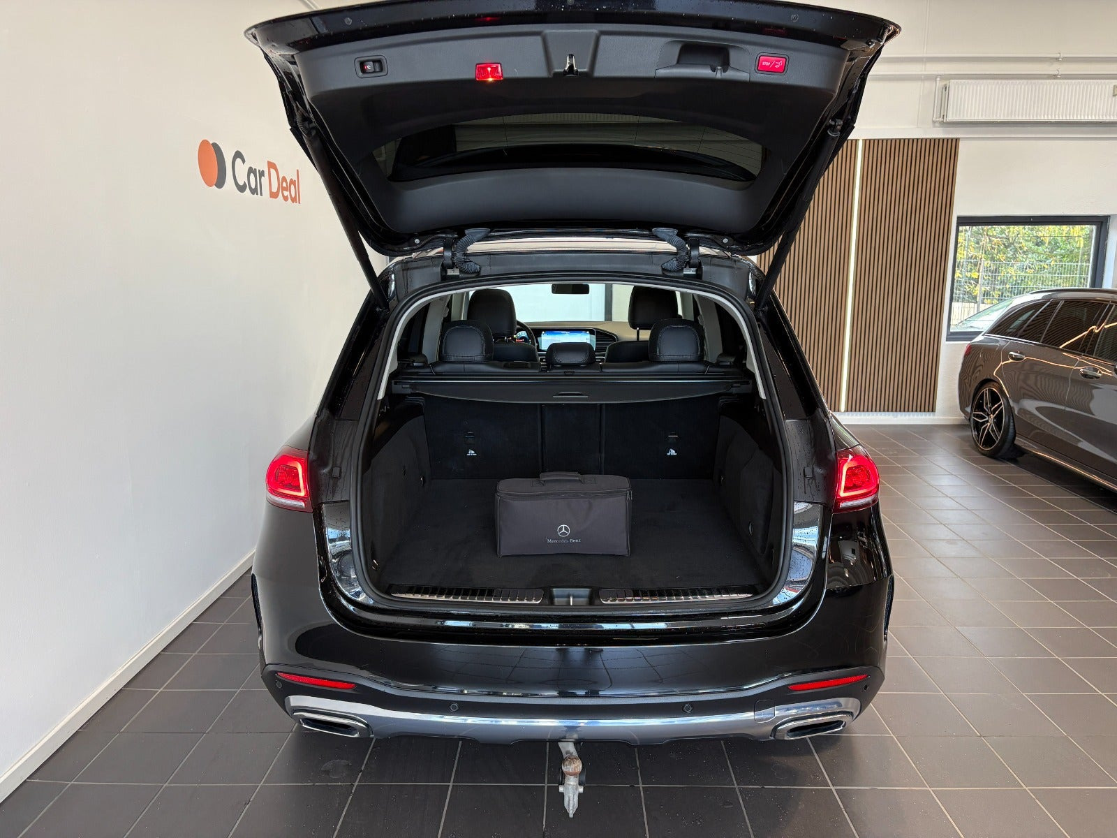 Sort Mercedes GLE350 e fra 2021