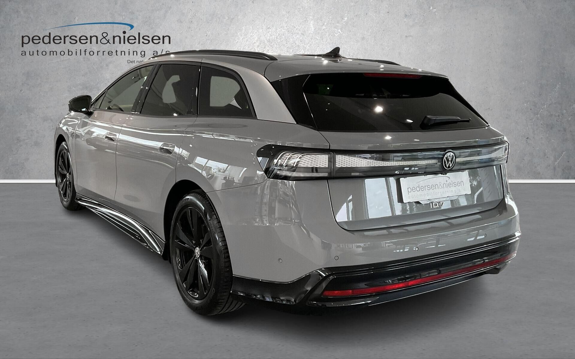 Grå VW ID.7 fra 2024