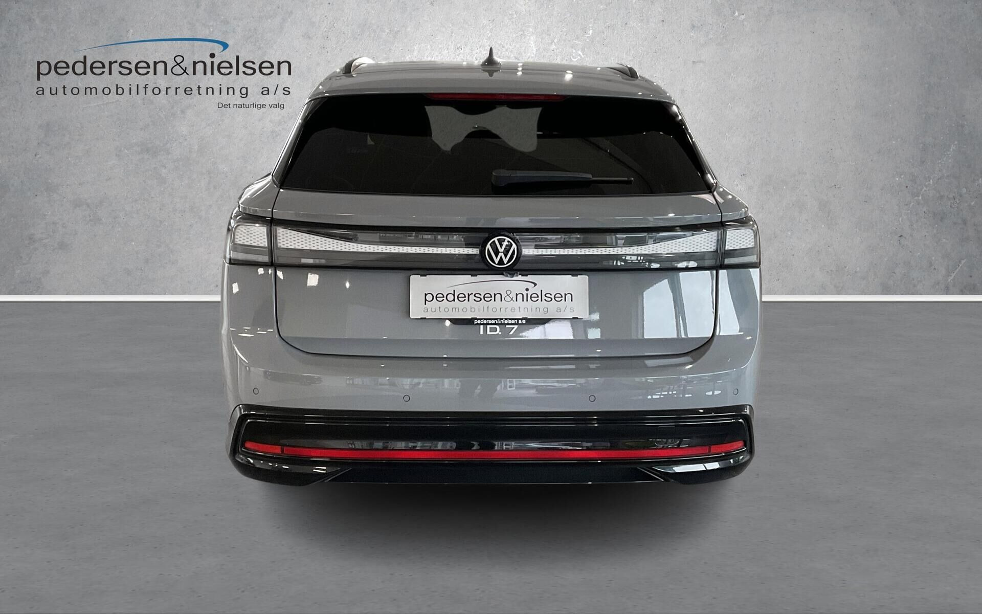 Grå VW ID.7 fra 2024
