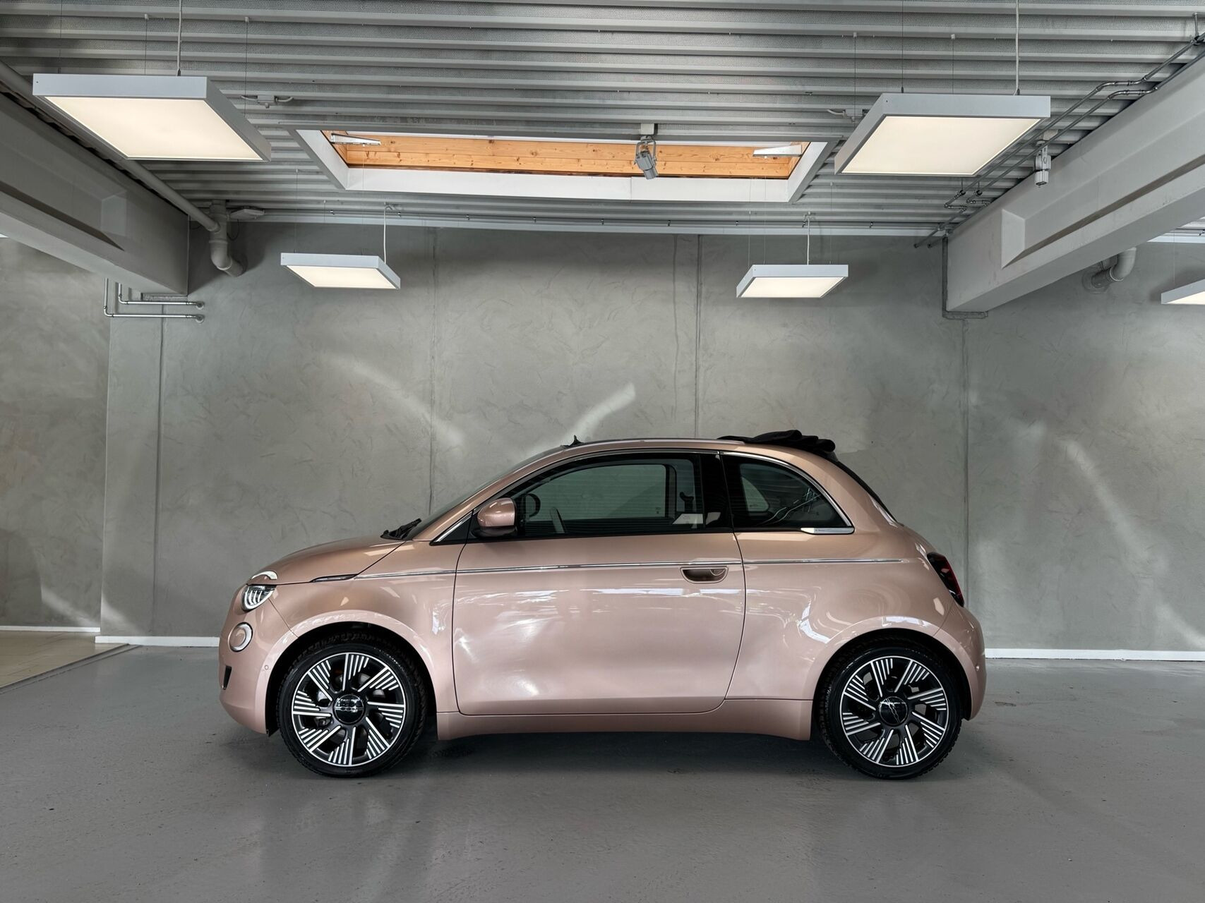 undefined Fiat 500e fra 2024
