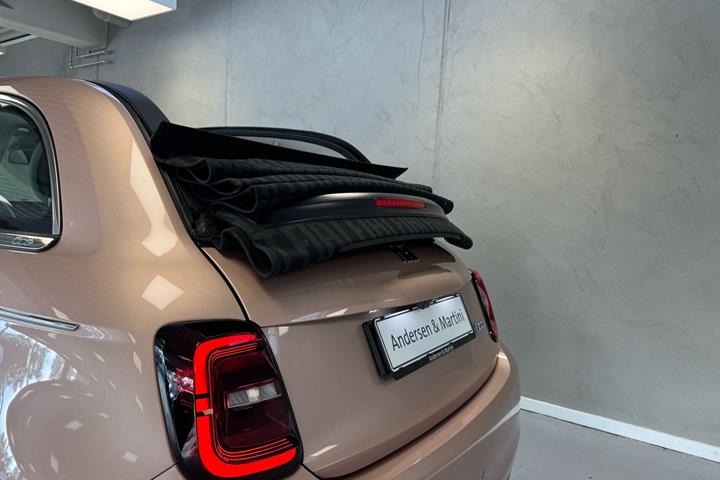undefined Fiat 500e fra 2024