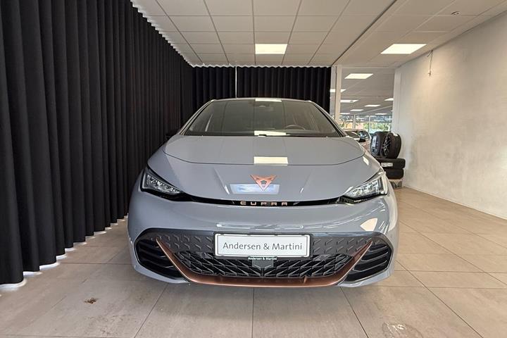 Grå Cupra Born fra 2024