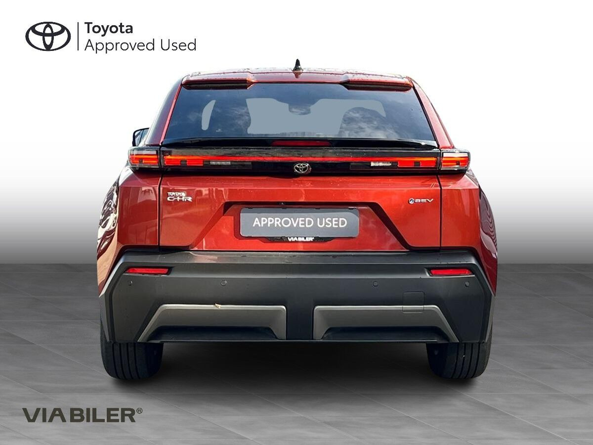 undefined Toyota C-HR+ fra 2026