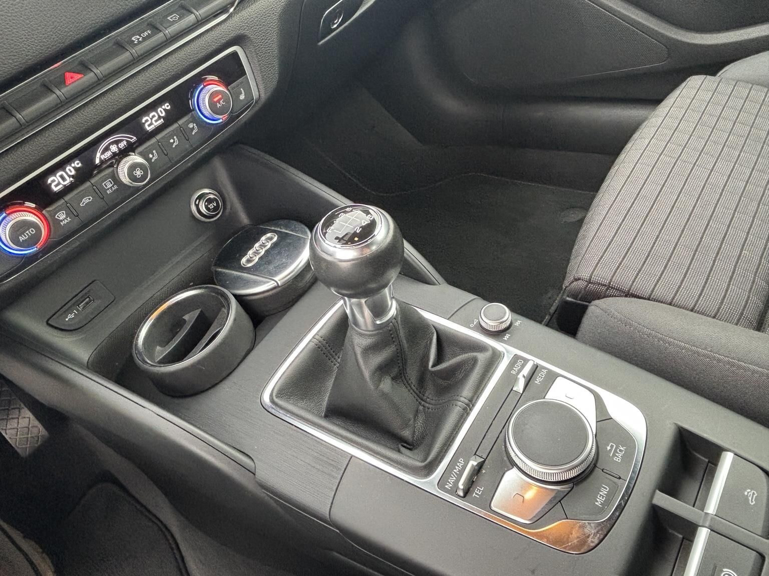 Hvid Audi A3 fra 2019