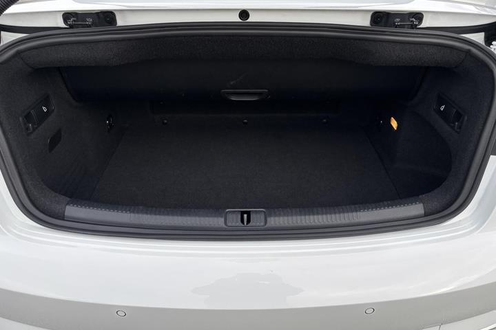 Hvid Audi A3 fra 2019