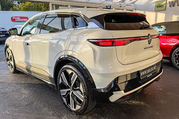 Hvid Renault Mégane fra 2025