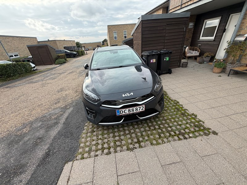 Kia Ceed 1.6 GDI Plug-in Hybrid Stationscar DCT 6