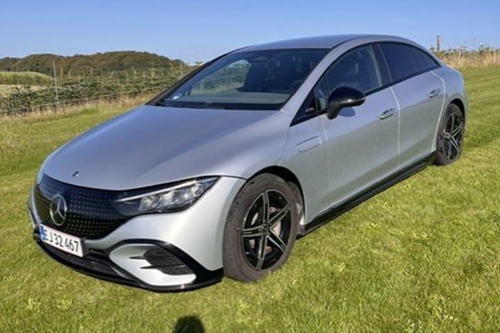 undefined Mercedes EQE300 fra 2024