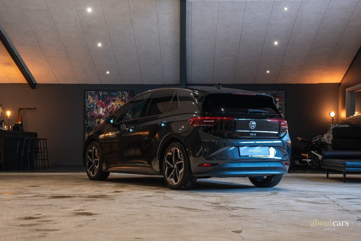 Grå VW ID.3 fra 2021