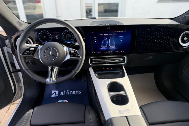 Hvid Mercedes CLA250+ fra 2026