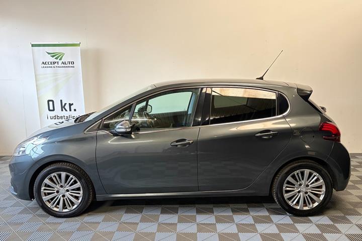 undefined Peugeot 208 fra 2017