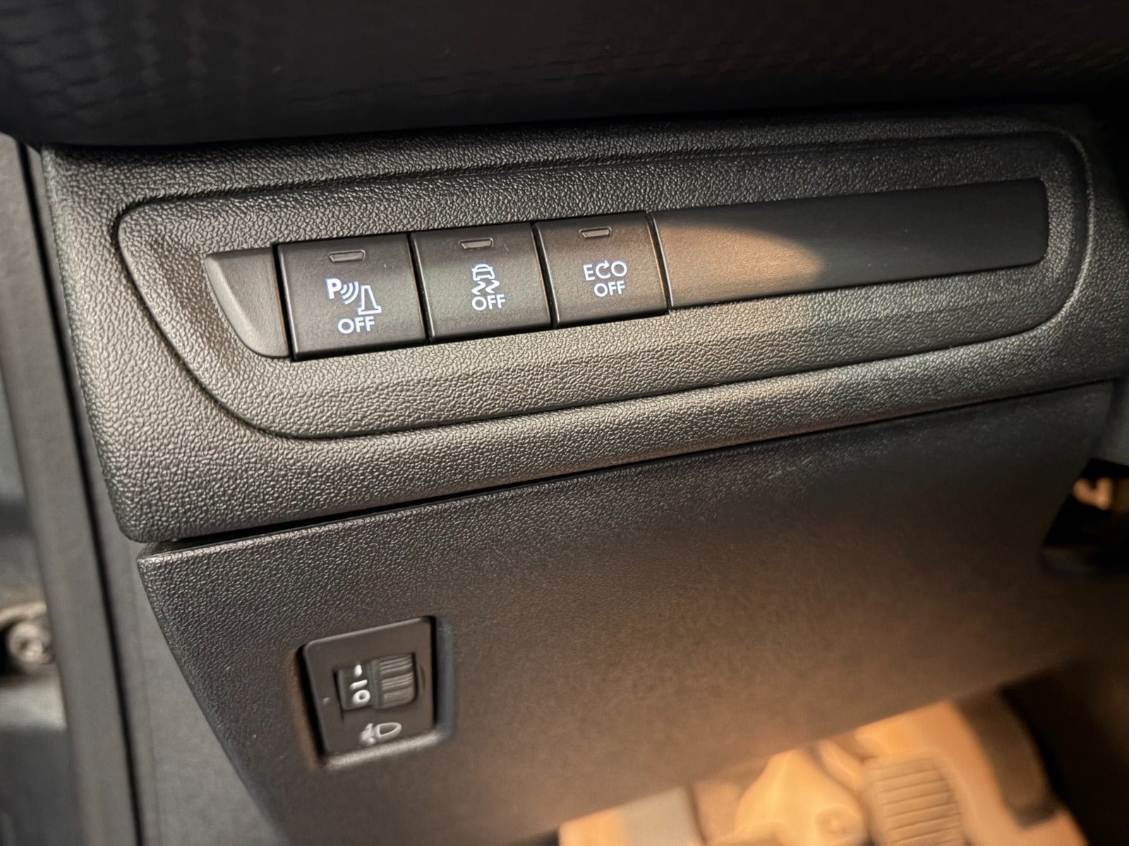 undefined Peugeot 208 fra 2017