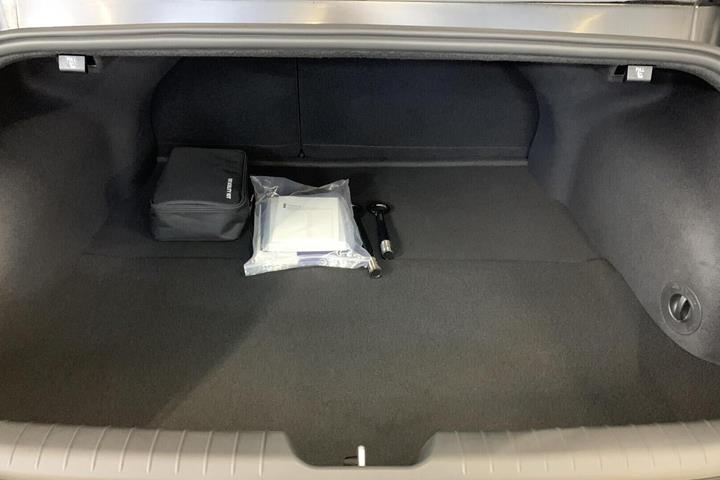 Sort Hyundai Ioniq 6 fra 2025