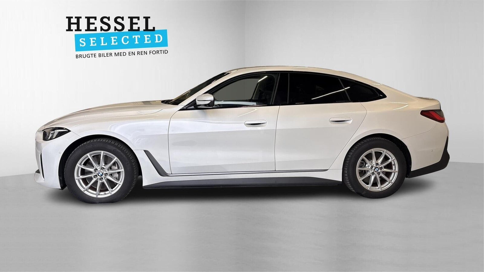 Hvid BMW i4 fra 2024