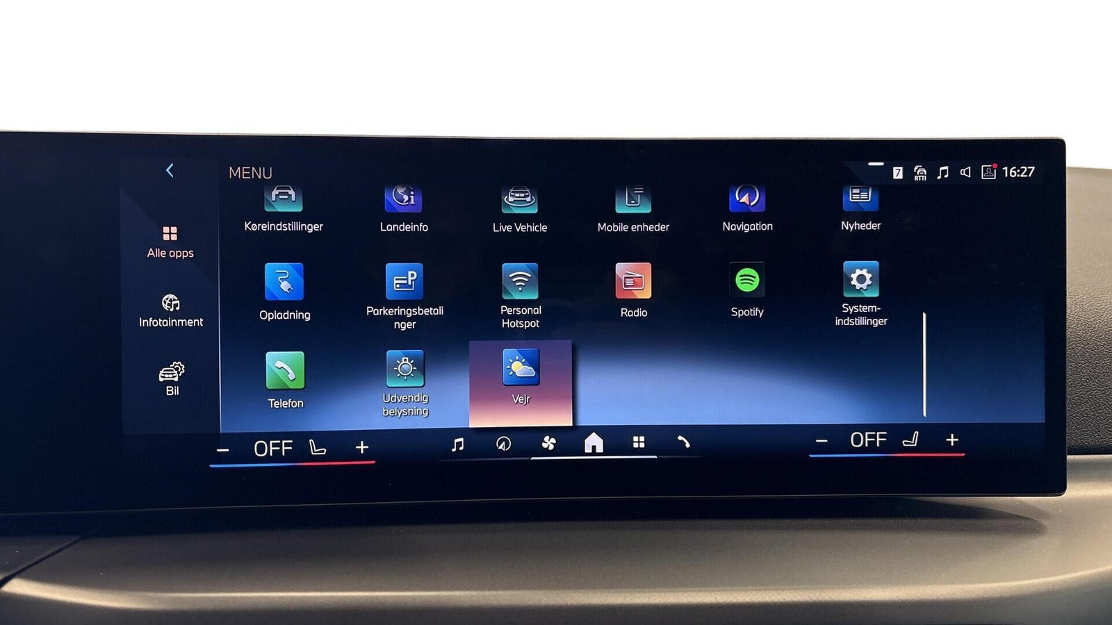 Hvid BMW i4 fra 2024