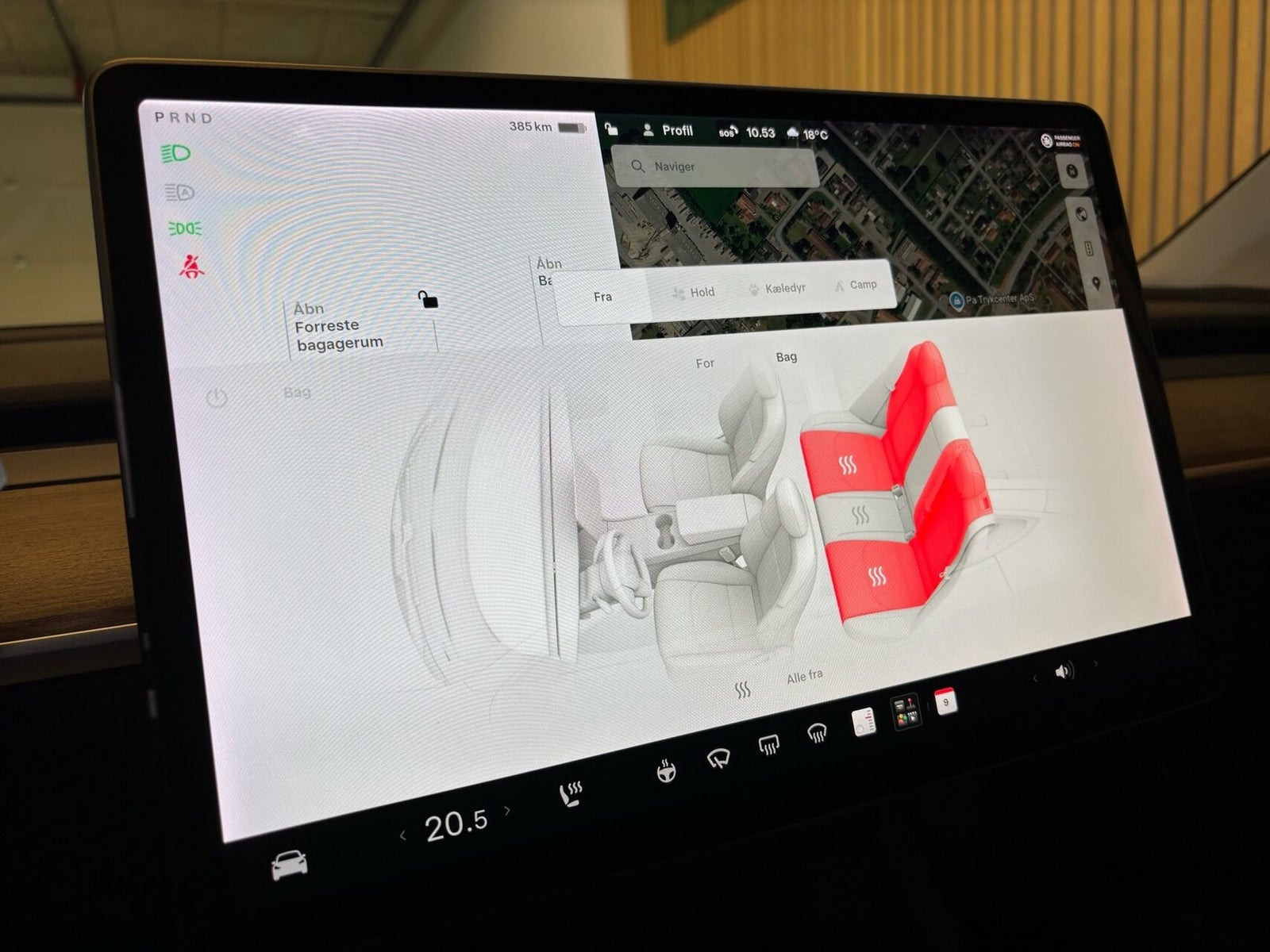 Sort Tesla Model 3 fra 2021