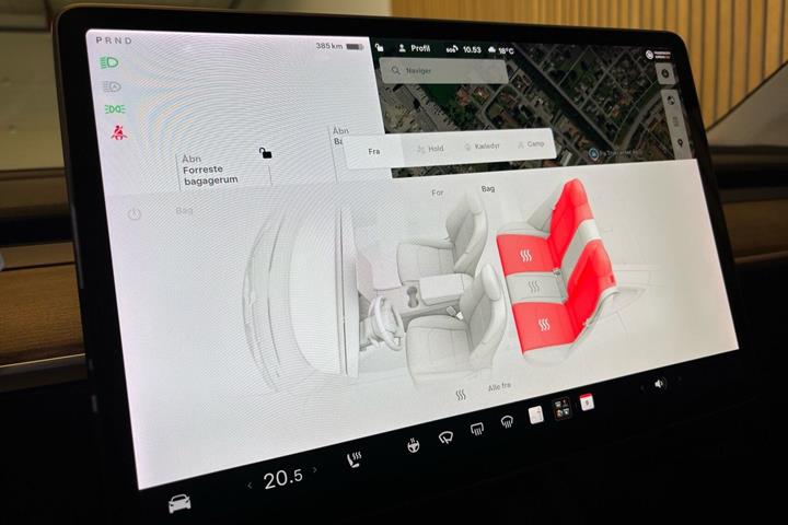 Sort Tesla Model 3 fra 2021