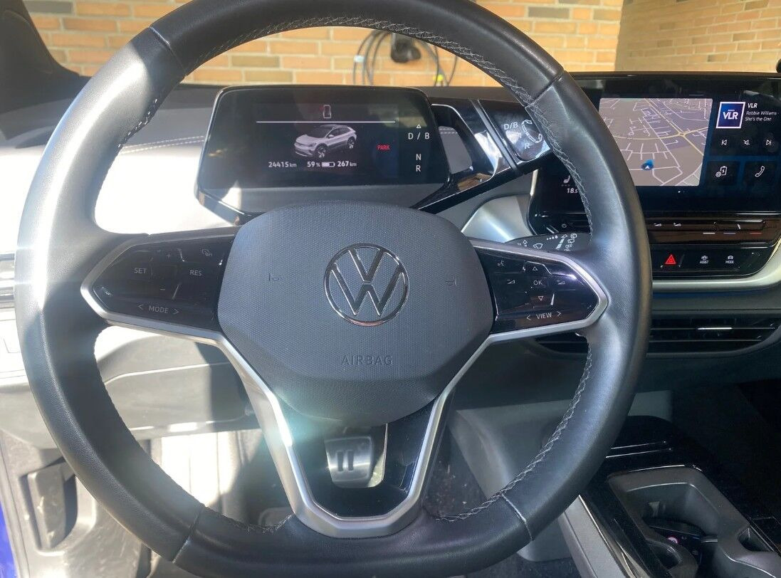 Blå VW ID.4 fra 2023