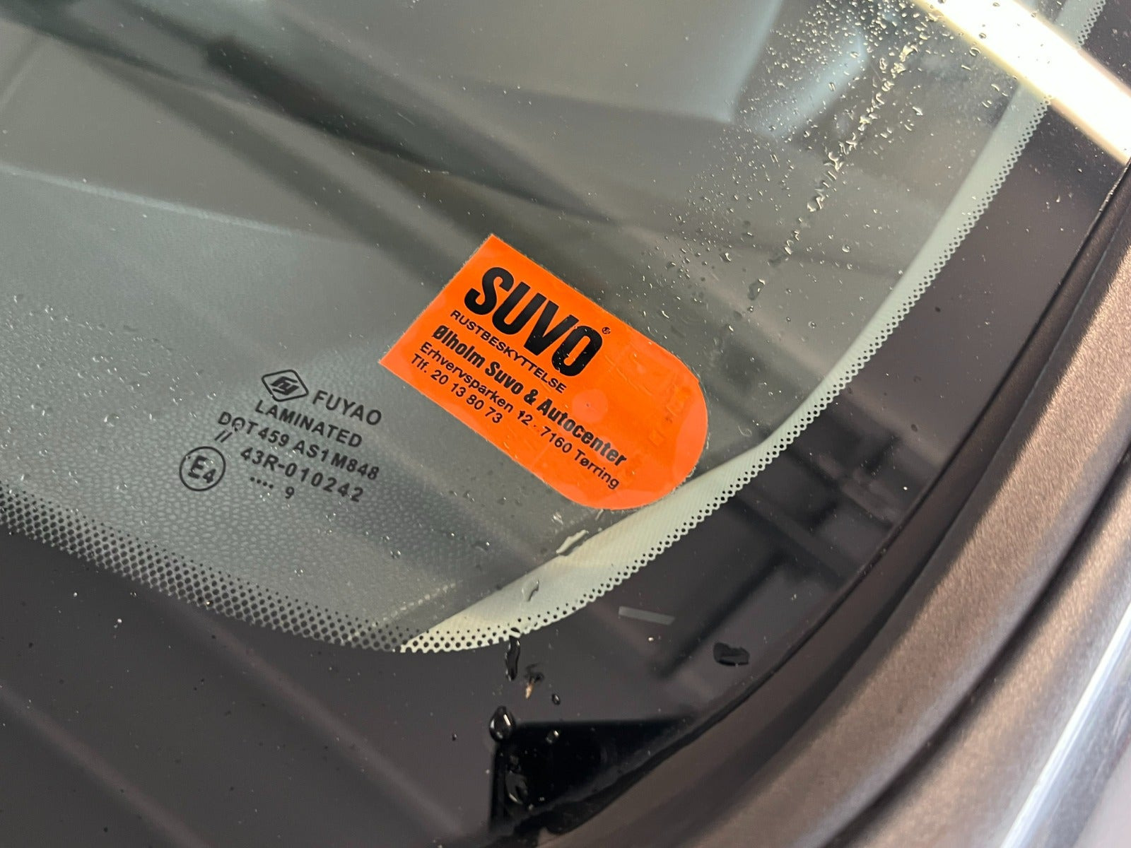 Grå Ford Fiesta fra 2015