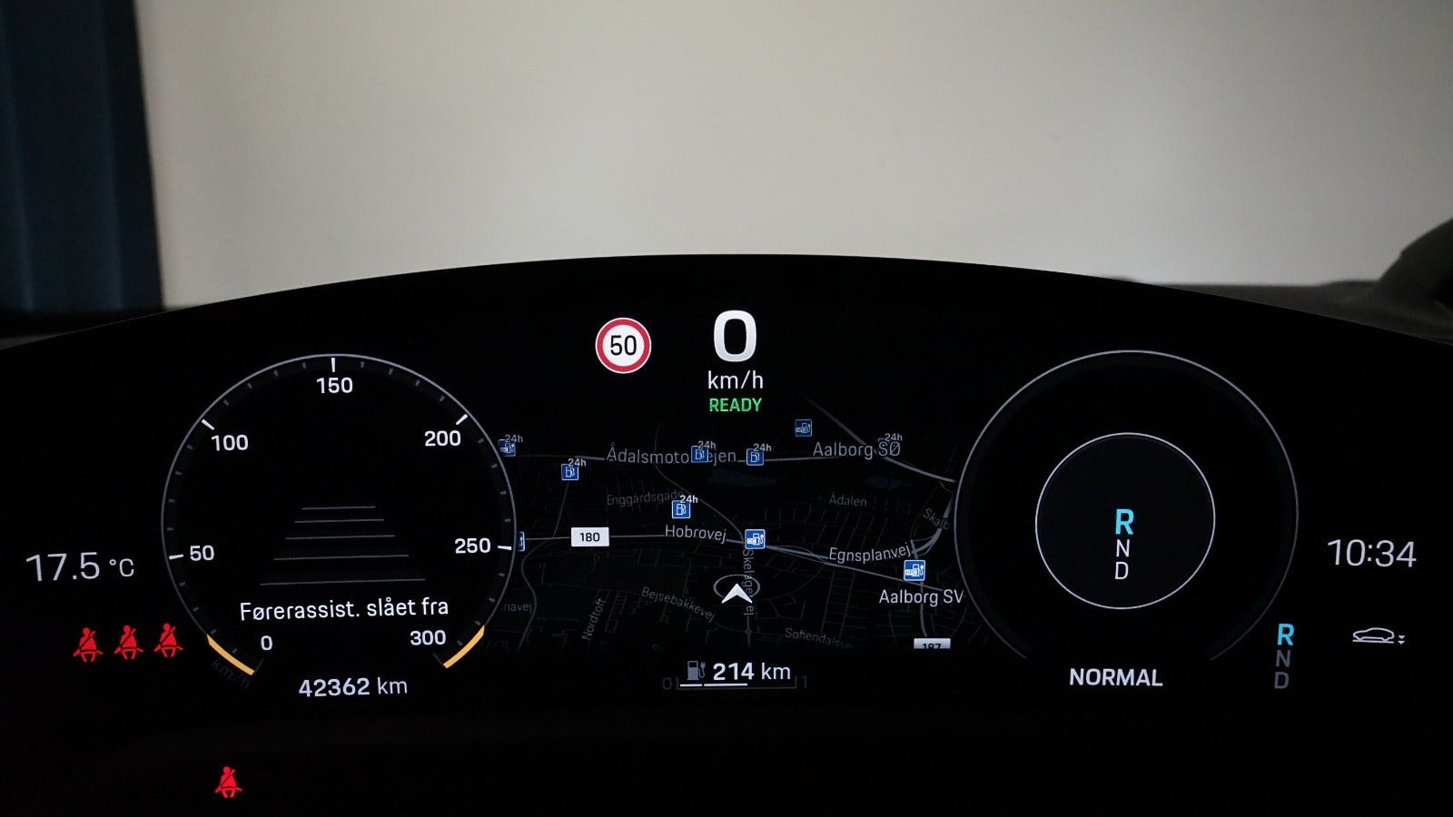 Grå Porsche Taycan 4S fra 2022