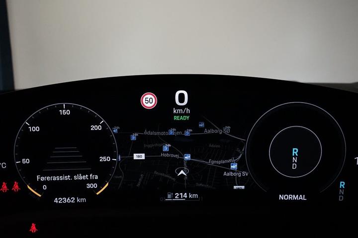 Grå Porsche Taycan 4S fra 2022