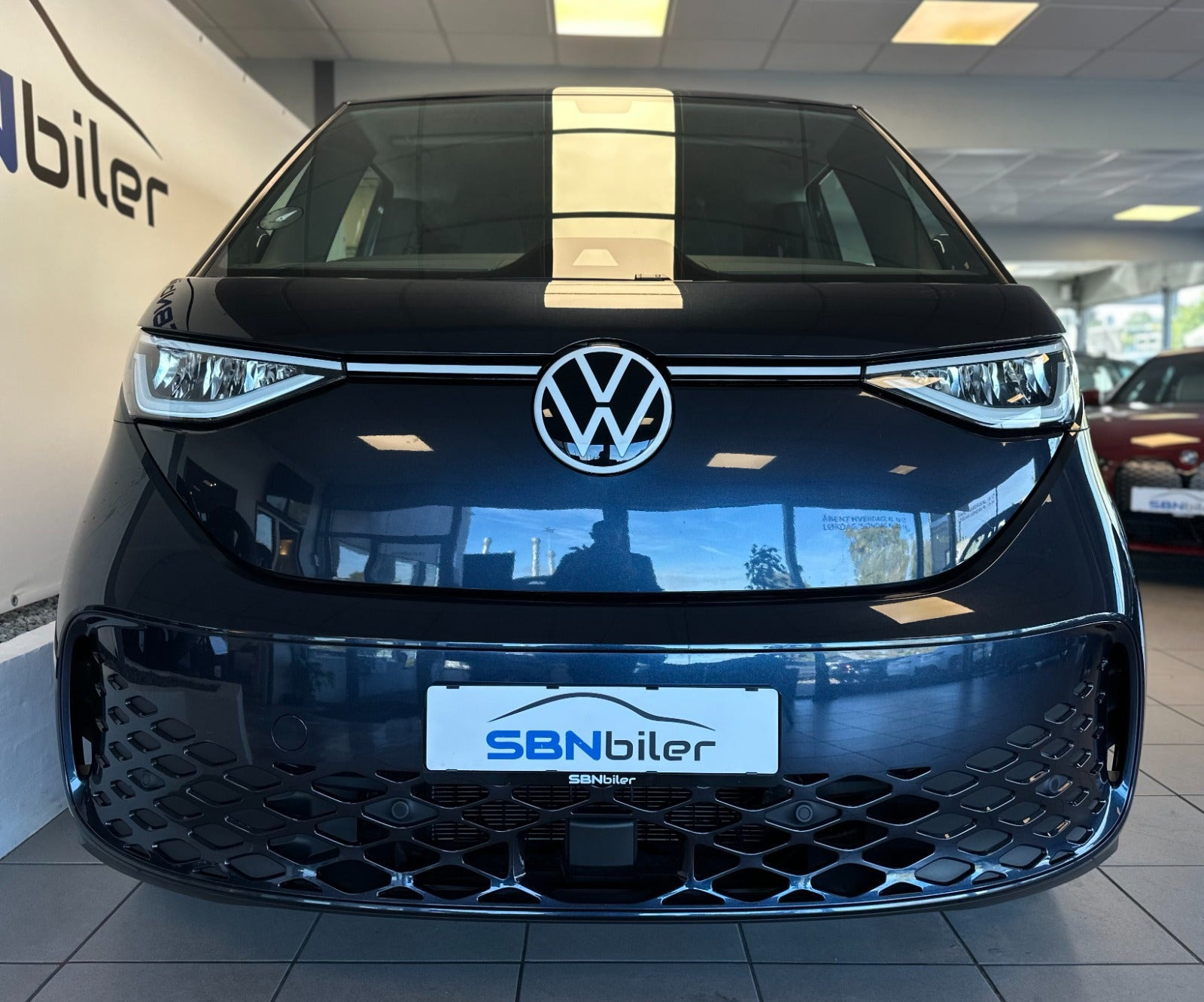 Blå VW ID.Buzz fra 2024