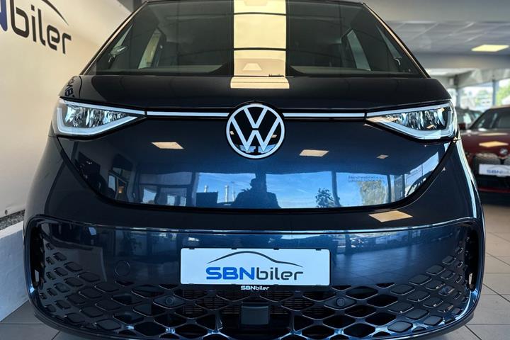 Blå VW ID.Buzz fra 2024