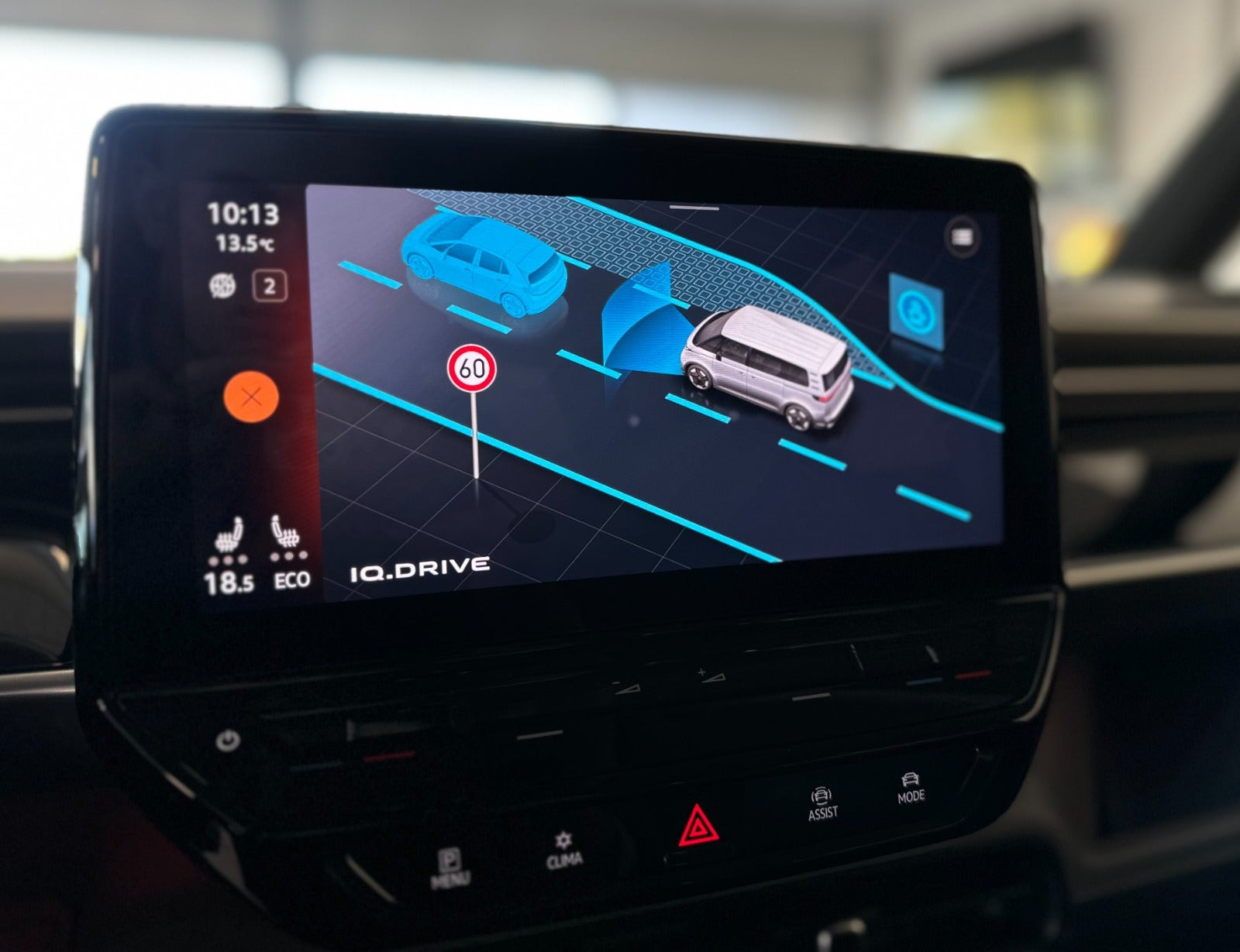 Blå VW ID.Buzz fra 2024