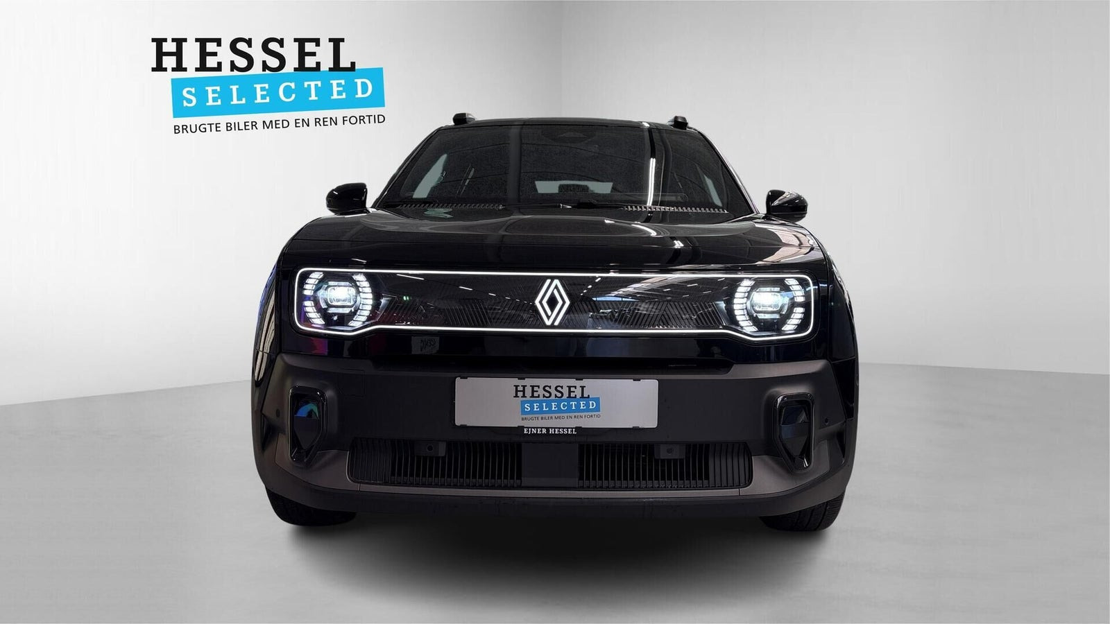 Sort Renault 4 E-Tech fra 2026