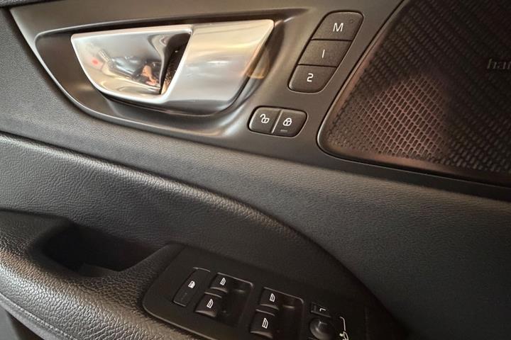 Sort Volvo V60 fra 2021