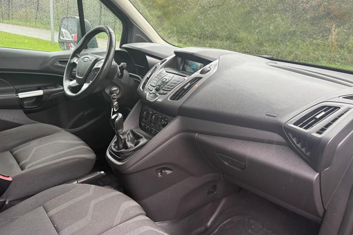 Sort Ford Transit Connect fra 2014