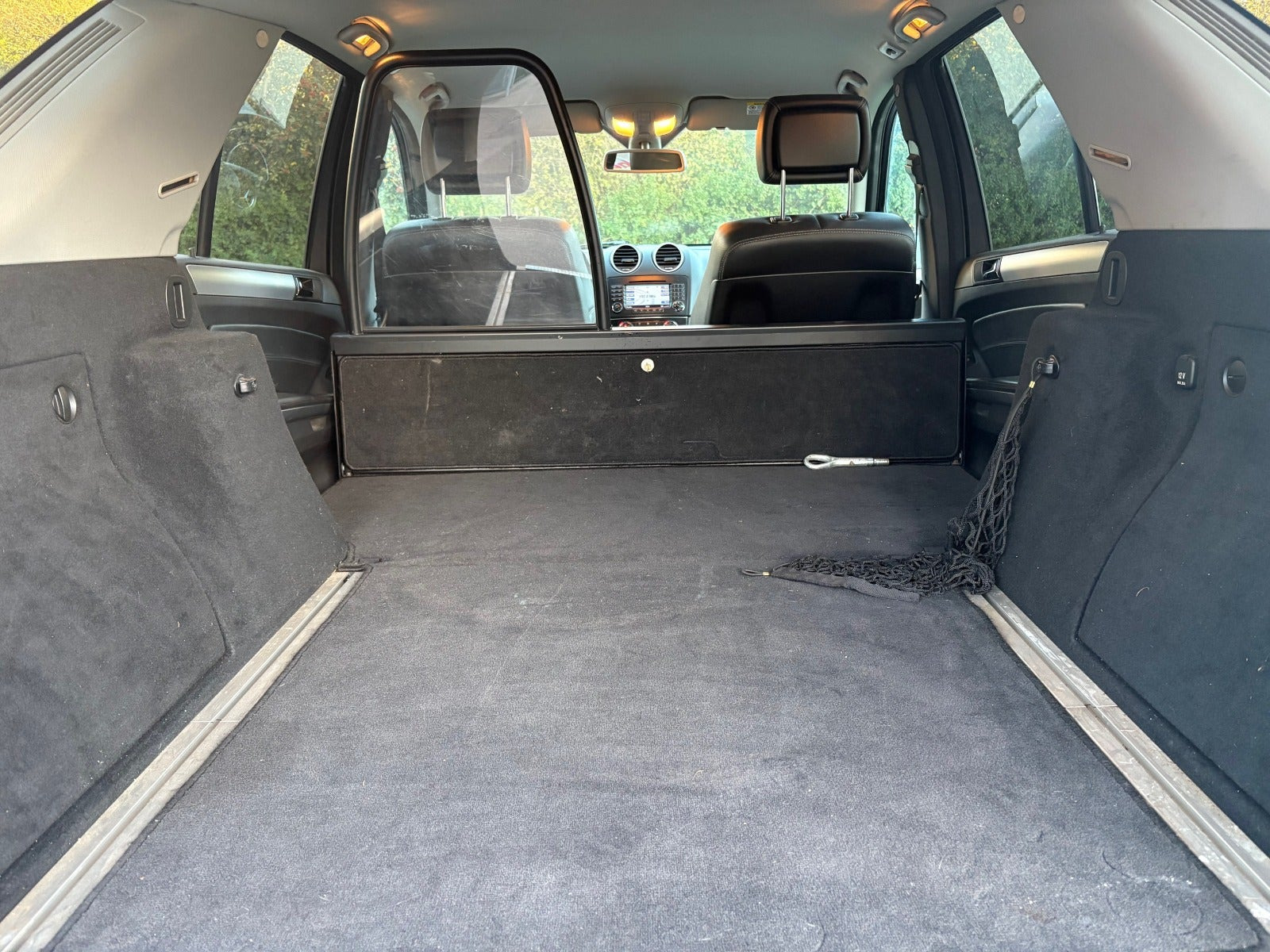 Sort Mercedes ML320 fra 2007
