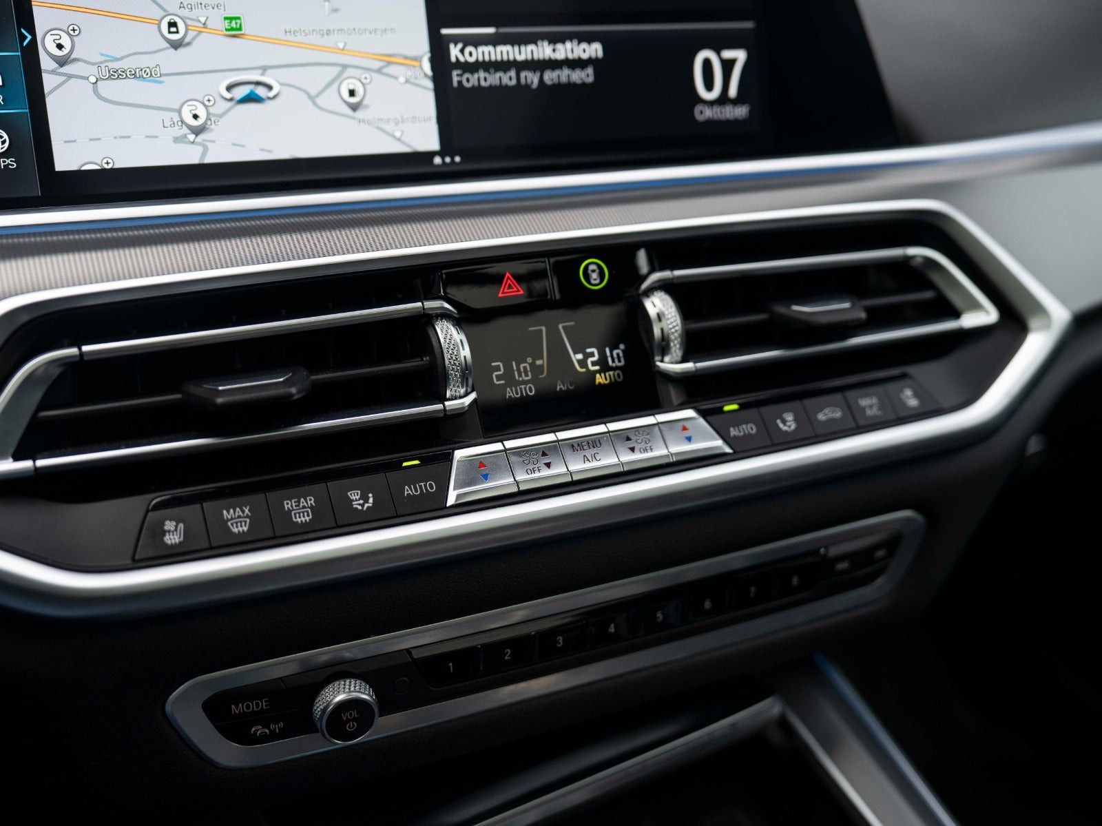 Grå BMW X5 fra 2021