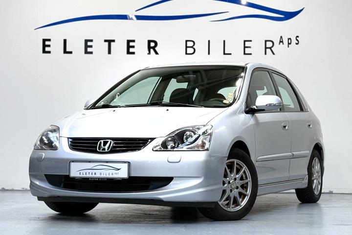 Sølv Honda Civic fra 2004