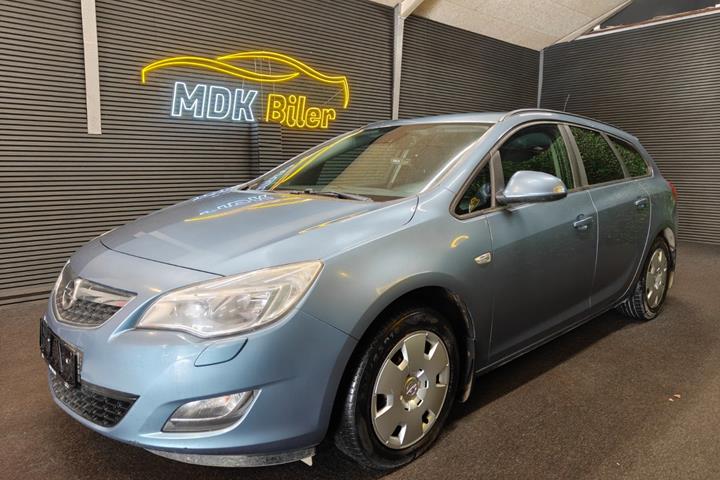 undefined Opel Astra fra 2011
