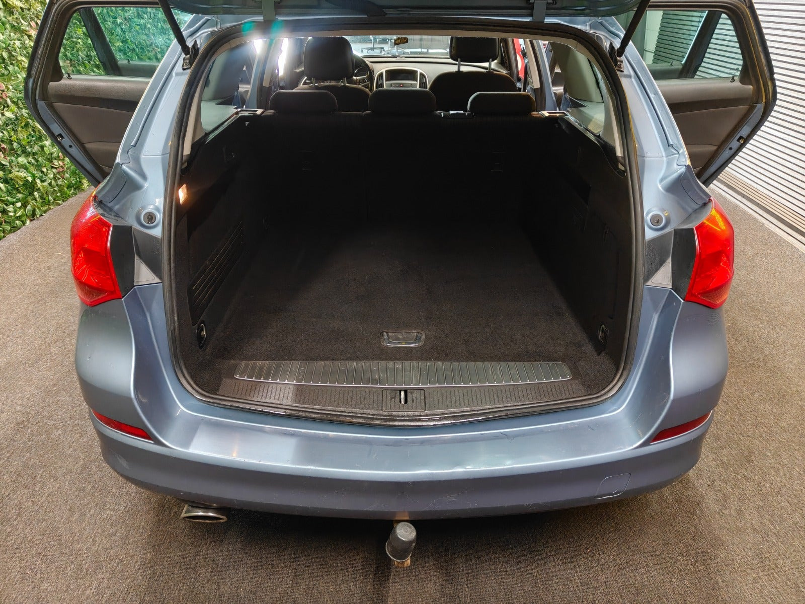 undefined Opel Astra fra 2011