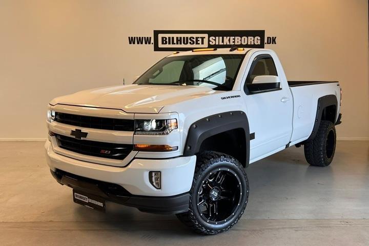 Brun Chevrolet Silverado 1500 fra 2016
