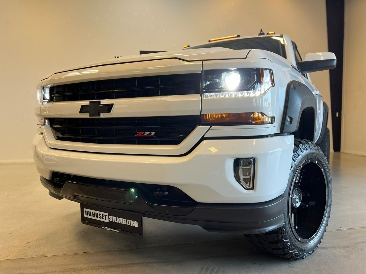 Brun Chevrolet Silverado 1500 fra 2016