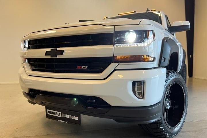 Brun Chevrolet Silverado 1500 fra 2016