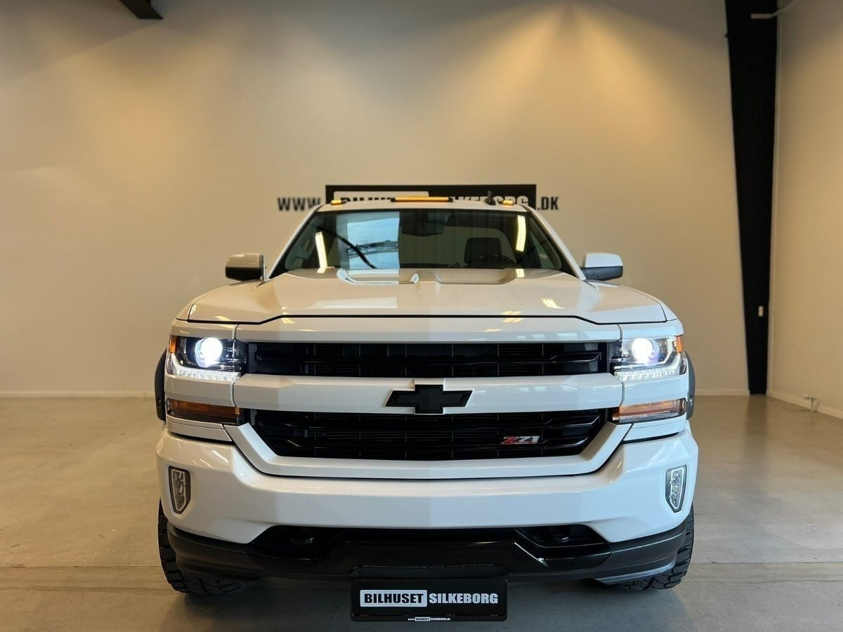 Brun Chevrolet Silverado 1500 fra 2016